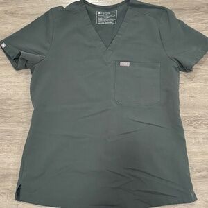 FIGS Catarina Scrub Top Small